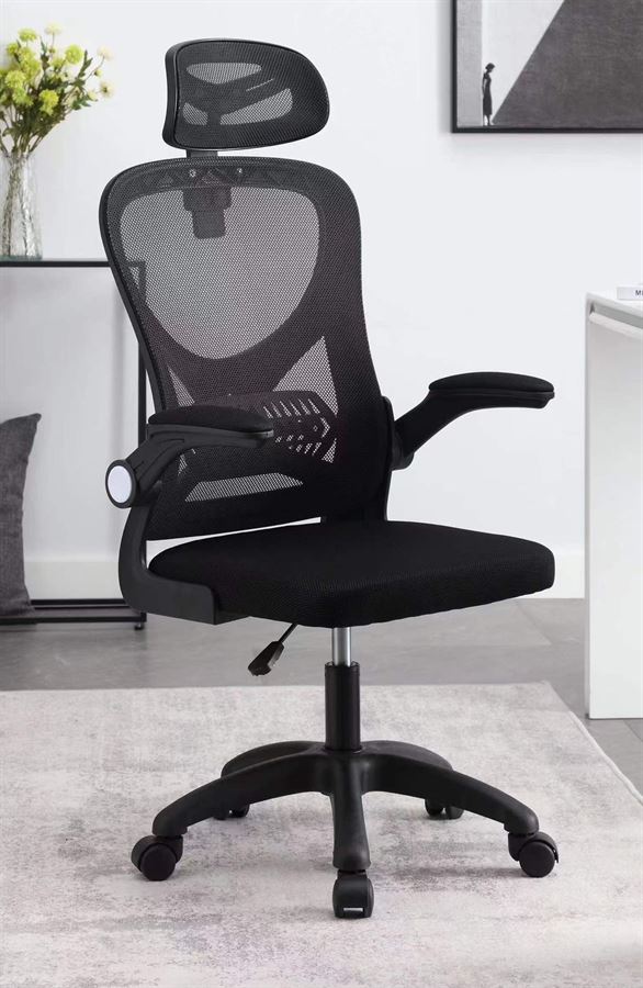 כיסא מנהלים יוקרתי דגם HI-TECH עם ידיות מתכווננות ומשענת ראש בצבע שחור מתצוגה ועודפים