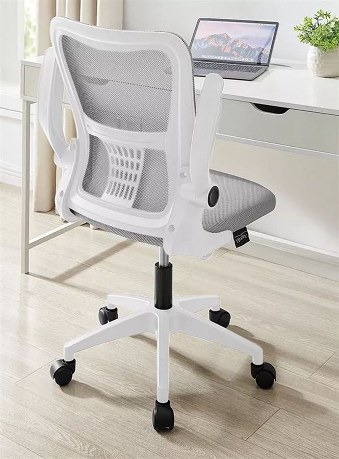 כסא מנהלים יוקרתי עם ידיות מתכווננות דגם XP-12 צבע אפור לבן מתצוגה ועודפים